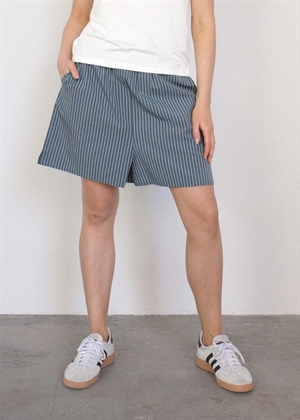 Rianne shorts Salvie Stripe Boii Studios 